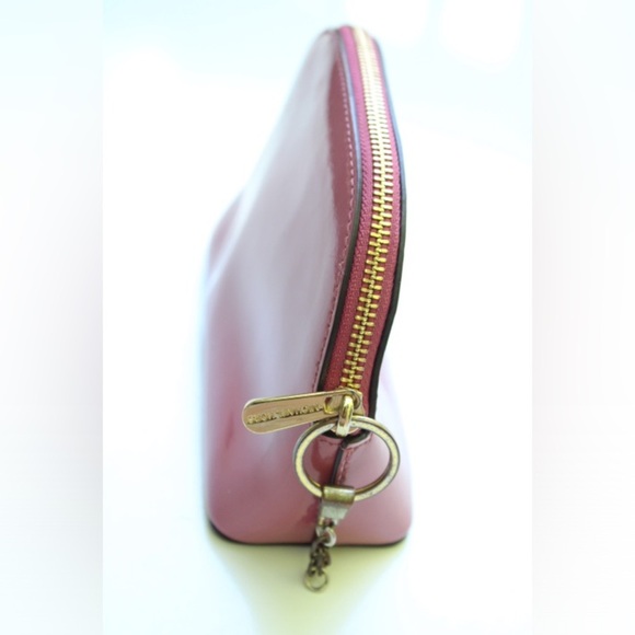 Michael Kors cosmetics bag - Picture 5 of 13